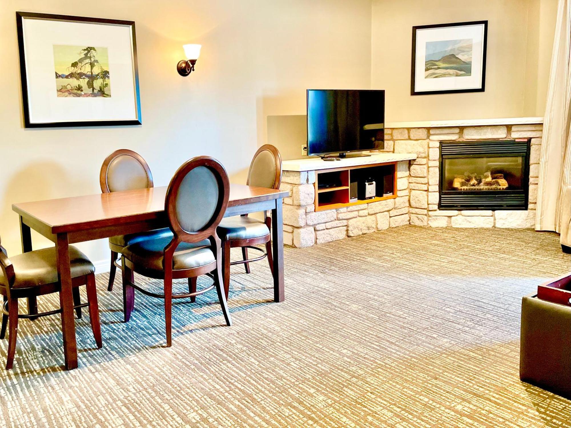 Hillside Haven: Carriage Club Resort Retreat Edgar Экстерьер фото